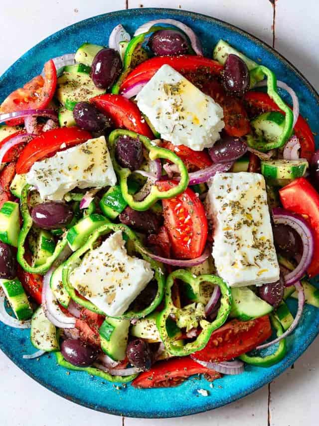 Traditional Greek Salad: No Lettuce, Just Simple Freshness